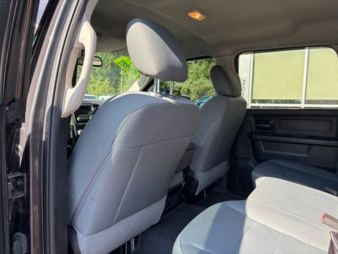 Used 2018 RAM 2500 Tradesman w/ Chrome Appearance Group AWD/4WD image 36