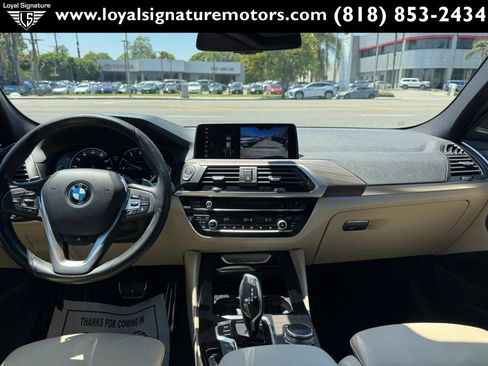 Used 2019 BMW X4 xDrive30i w/ M Sport Package 2 AWD/4WD image 18