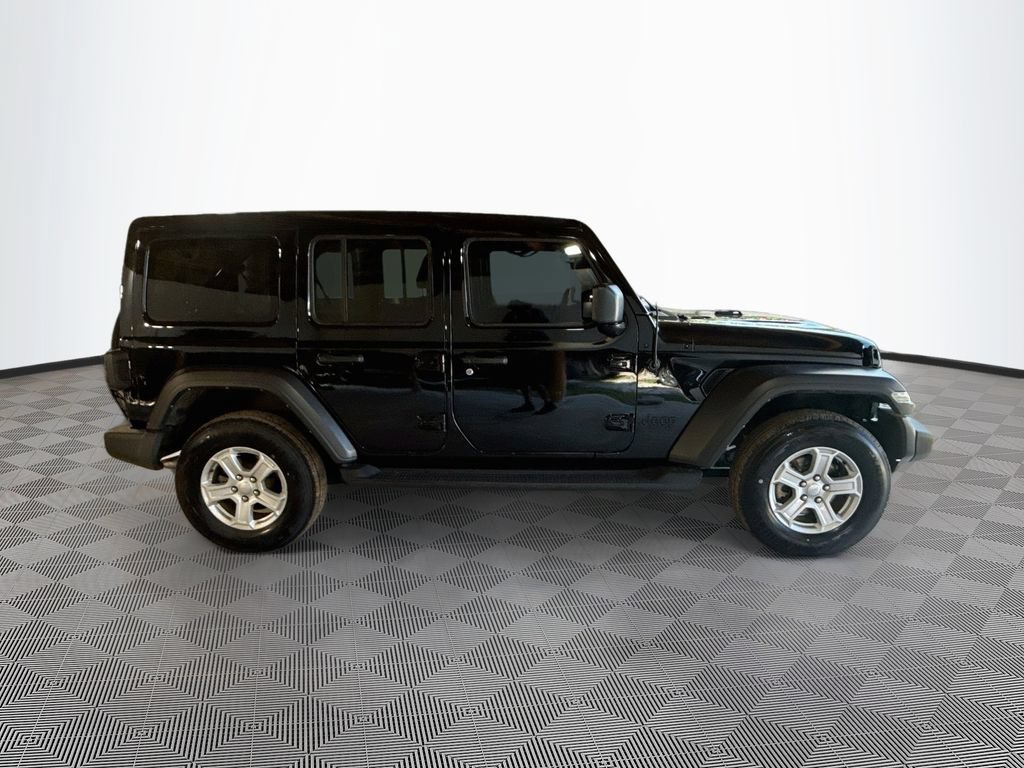 Certified 2022 Jeep Wrangler Unlimited Sport w/ Sun And Sound Package AWD/4WD image 5