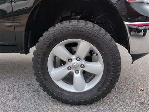 Used 2017 RAM 1500 Big Horn image 10