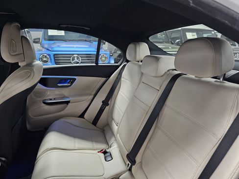 Used 2022 Mercedes-Benz C 300 4MATIC Sedan image 8