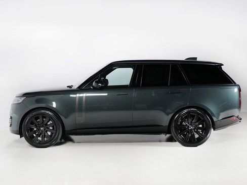 Used 2023 Land Rover Range Rover SE image 6