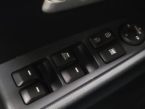 Used 2014 Kia Sportage LX image 27