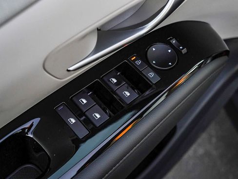 New 2026 Hyundai Tucson Limited image 25