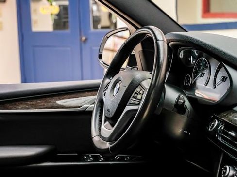 Used 2018 BMW X5 xDrive35i image 15