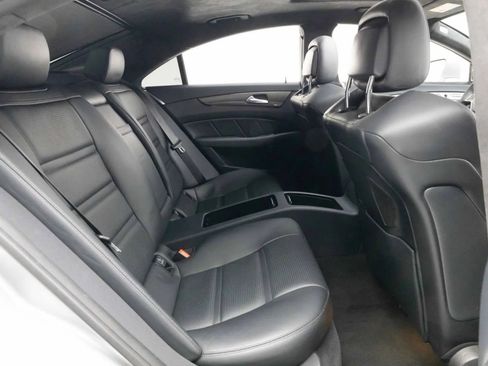 Used 2012 Mercedes-Benz CLS 63 AMG image 31