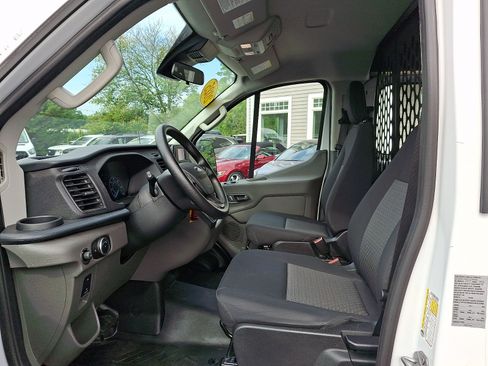 Used 2025 Ford Transit 250 Low Roof w/ Exterior Upgrade Package RWD image 14