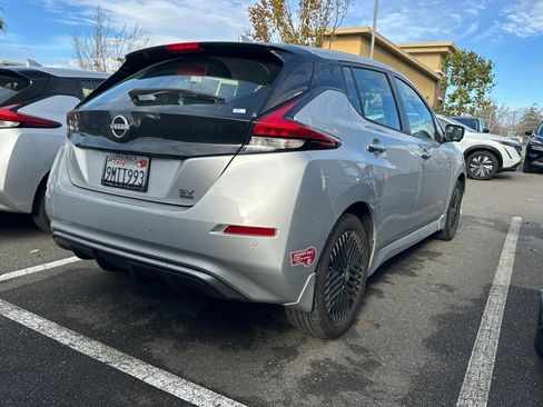 Certified 2024 Nissan Leaf SV Plus image 3