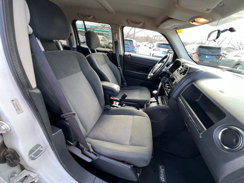 Used 2012 Jeep Patriot Latitude image 25