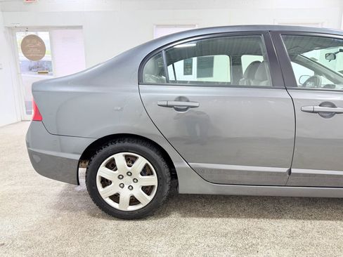 Used 2010 Honda Civic LX image 9