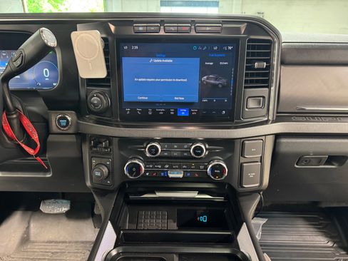 Used 2024 Ford F450 Platinum w/ Camper Package image 68