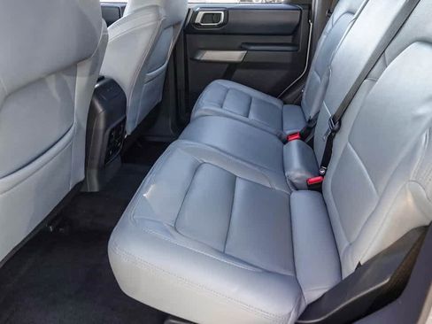 Used 2022 Ford Bronco Outer Banks image 17