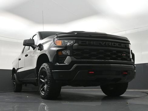 Used 2025 Chevrolet Silverado 1500 Custom Trail Boss AWD/4WD image 31