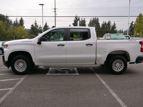 Used 2019 Chevrolet Silverado 1500 W/T w/ Trailering Package image 4