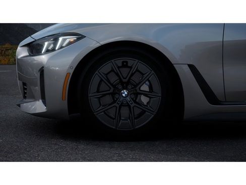 New 2026 BMW i4 eDrive40 RWD image 7