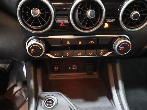 Used 2024 Nissan Sentra S image 28