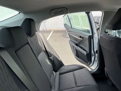 Used 2025 Toyota Camry LE image 36