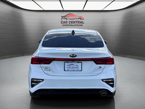 Used 2019 Kia Forte S w/ S Premium Package image 4