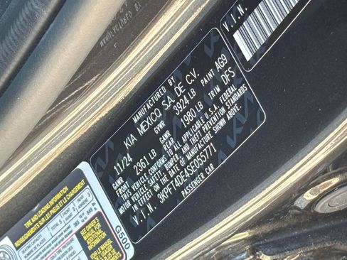 Used 2025 Kia K4 LXS FWD image 31