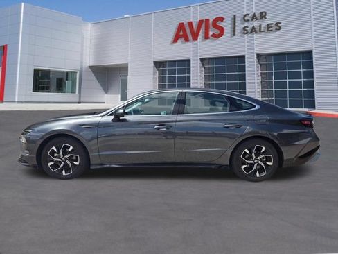 Used 2025 Hyundai Sonata SEL FWD image 11