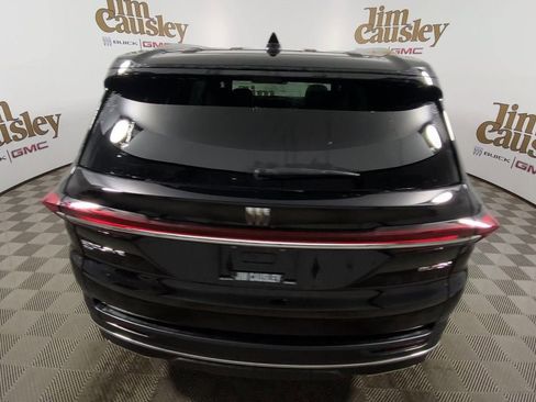 Used 2026 Buick Enclave Preferred w/ Power Package image 7