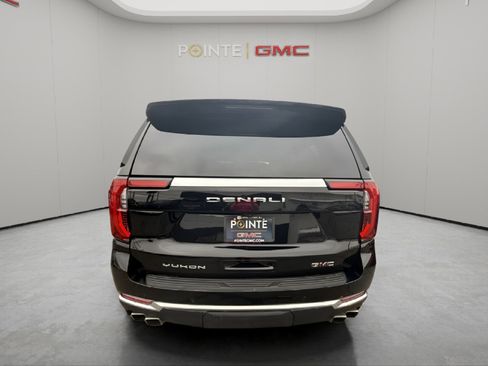 Used 2025 GMC Yukon Denali image 6