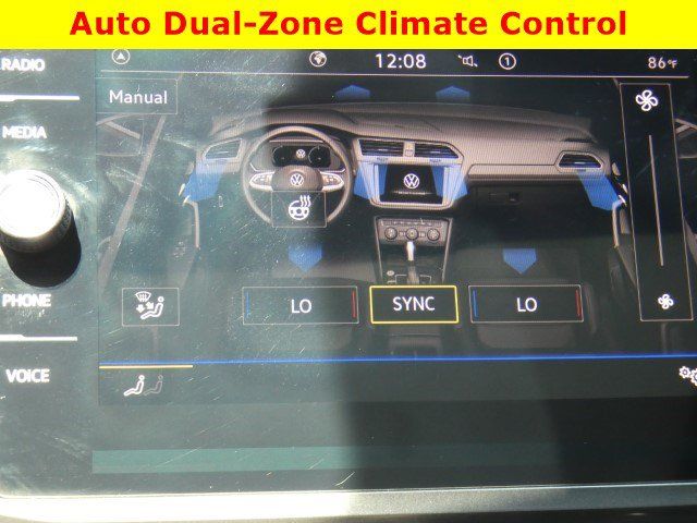 Used 2021 Volkswagen Tiguan SEL FWD image 28