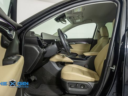 Used 2025 Buick Envision Preferred image 11