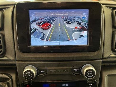 Used 2023 RAM ProMaster 2500 w/ Convenience Group FWD image 14