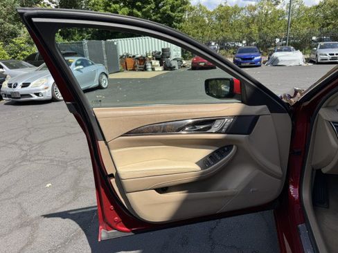 Used 2014 Cadillac CTS Luxury RWD image 29