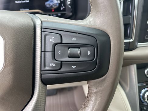 Used 2022 GMC Yukon XL Denali w/ Denali Ultimate Package image 31