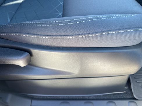 Used 2026 Nissan Frontier SV w/ All-Weather Content Package image 33