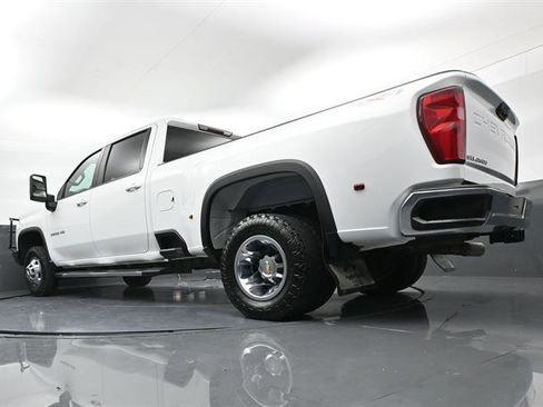 Used 2024 Chevrolet Silverado 3500 LT w/ Convenience Package AWD/4WD image 31