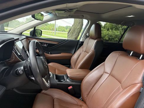 Used 2020 Subaru Outback Touring w/ Popular Package #2 AWD/4WD image 13
