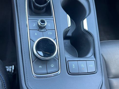 Certified 2024 Cadillac XT4 Sport AWD/4WD image 33
