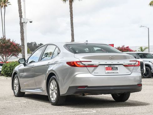 Used 2025 Toyota Camry LE FWD image 7