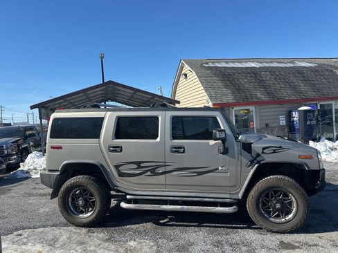 Used 2005 HUMMER H2 w/ Preferred Equipment Group AWD/4WD image 6