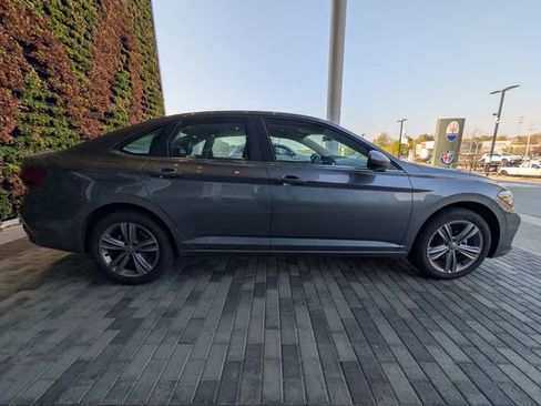 Used 2023 Volkswagen Jetta SE image 26