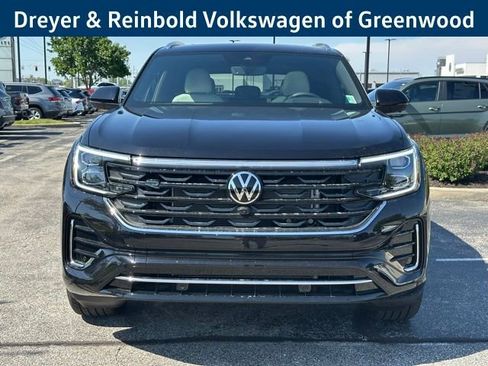 New 2026 Volkswagen Atlas Cross Sport SEL Premium R-Line AWD/4WD image 2