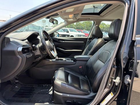 Used 2023 Nissan Altima 2.5 SR w/ SR Premium Package AWD/4WD image 11