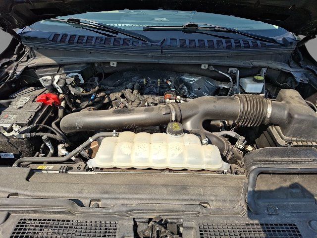 Used 2024 Ford Expedition Limited RWD image 32