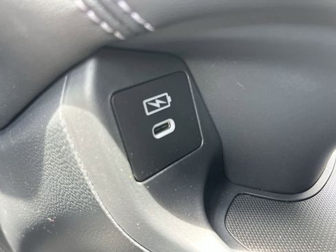 New 2026 Honda HR-V EX-L image 25