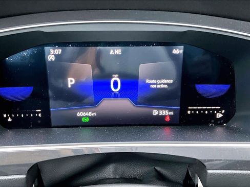 Used 2022 Volkswagen Tiguan SE image 46