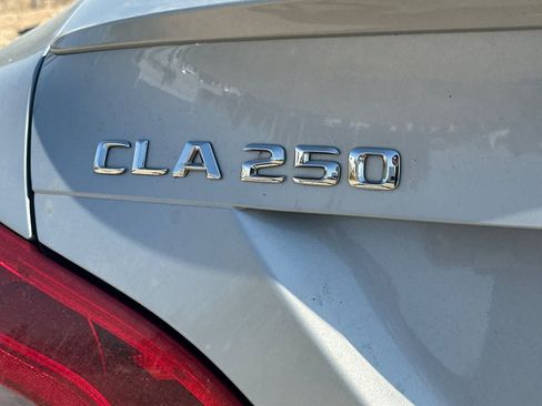 Used 2014 Mercedes-Benz CLA 250 image 13