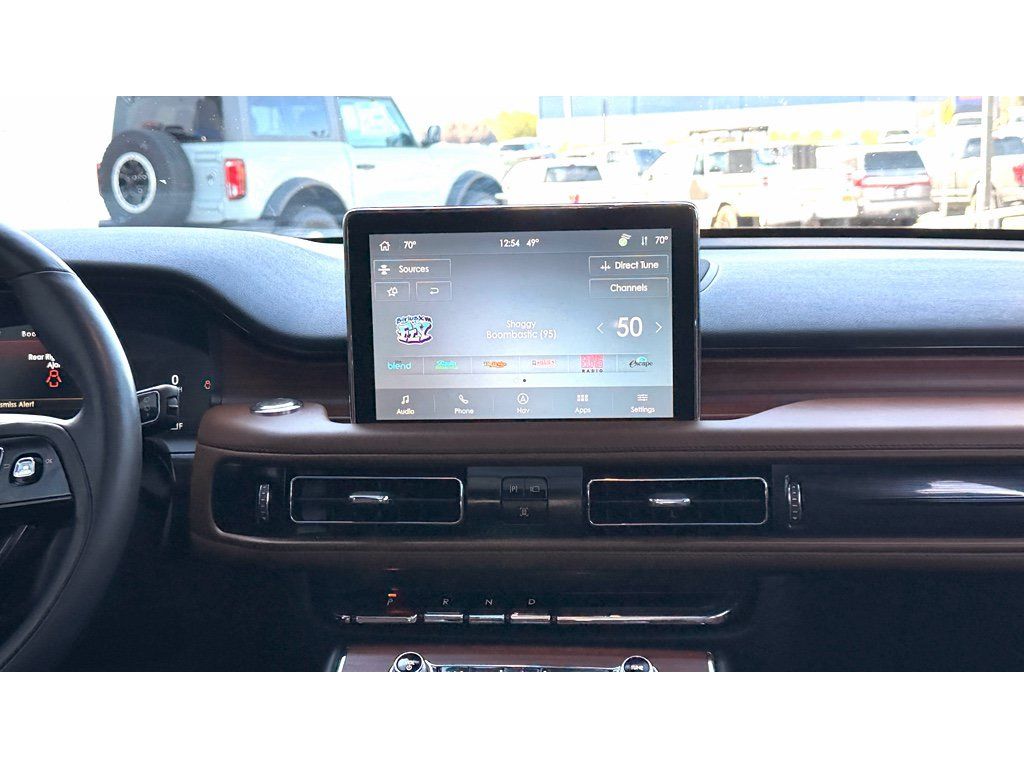 Used 2023 Lincoln Aviator Reserve w/ Equipment Group 201A RWD image 15
