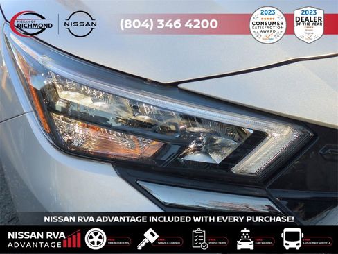 New 2025 Nissan Versa SR w/ Trunk Package image 11