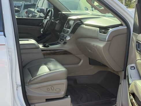 Used 2019 GMC Yukon SLT w/ Premium Edition RWD image 16