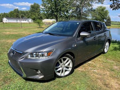 Used 2017 Lexus CT 200h w/ Accessory Package 2