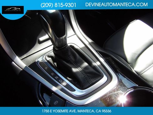 Used 2018 Ford Edge SEL w/ Equipment Group 201A image 23