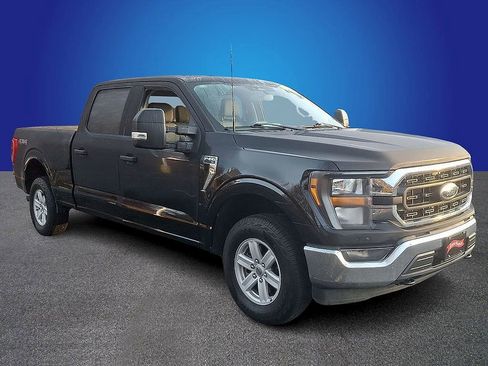 Used 2023 Ford F150 XLT w/ Equipment Group 301A Mid AWD/4WD image 3